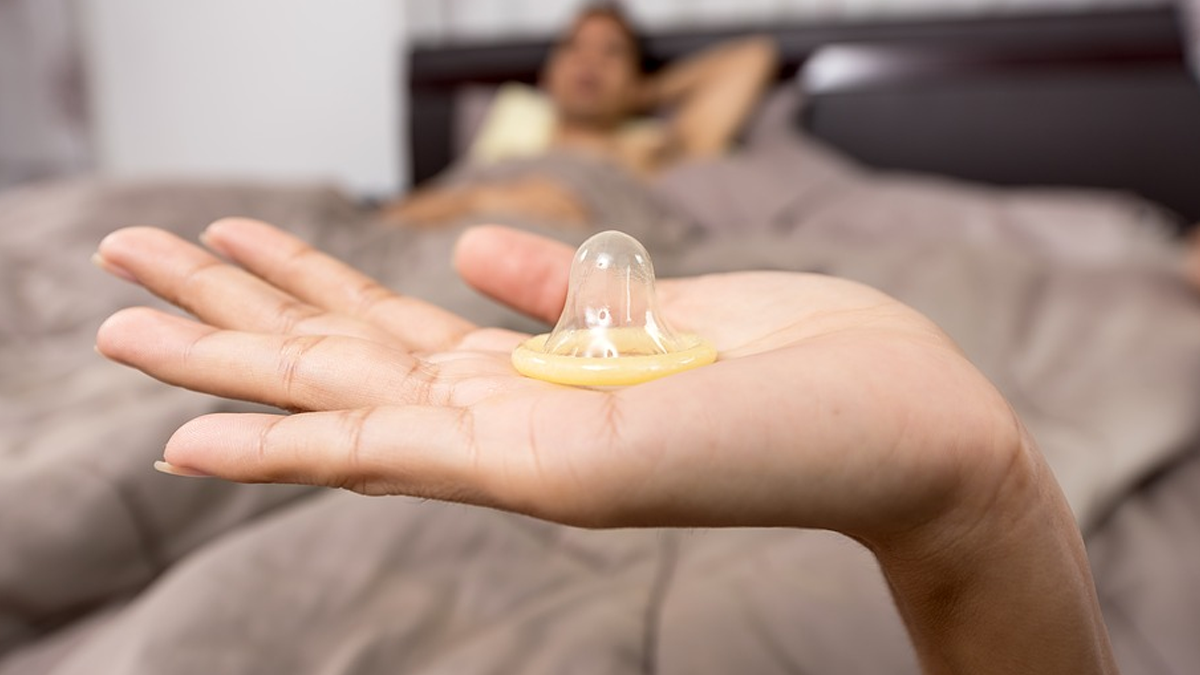 Презервативы — как ещё их можно использовать?