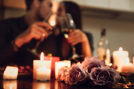 Как устроить романтический вечер в домашних условиях
