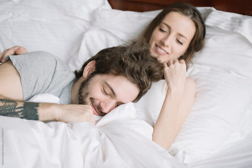 Секс со спящим партнером
